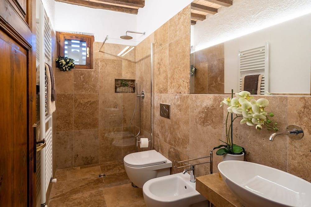 Geheel appartement, Aanbieding! Vakantie, appartement (Mimosa 2 + 2) Volterra, San Gimignano en Pisa in Peccioli, Provincie Pisa