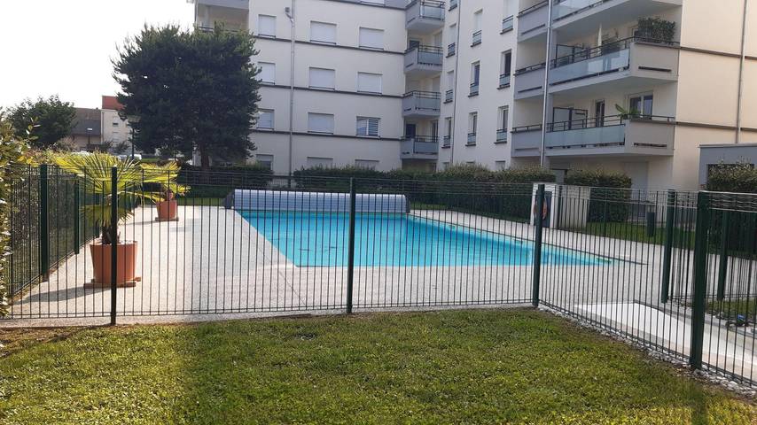 Gîte pour 2 personnes, avec jardin et piscine à Albertville - 4