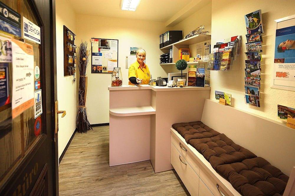 Doppelzimmer - .Hotel zum Markt in Torgau, Nordsachsen
