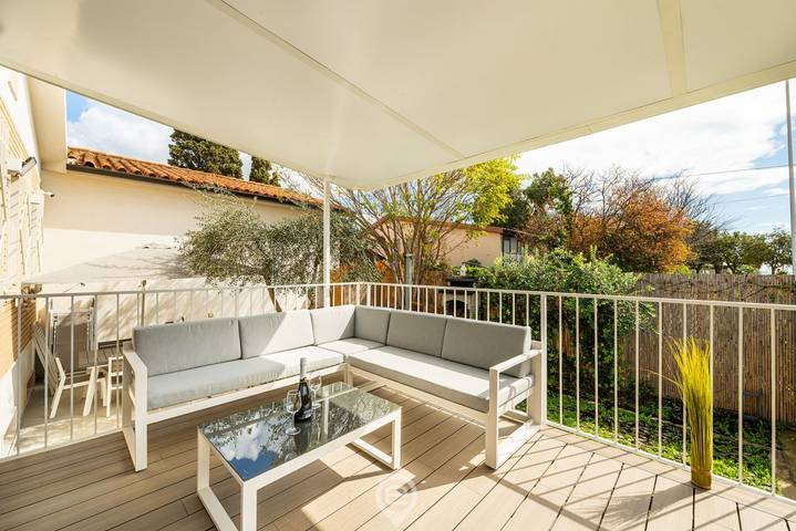 Ferienhaus für 6 Personen, mit Balkon/Terrasse und Terrasse sowie Garten in Cagliari - 3