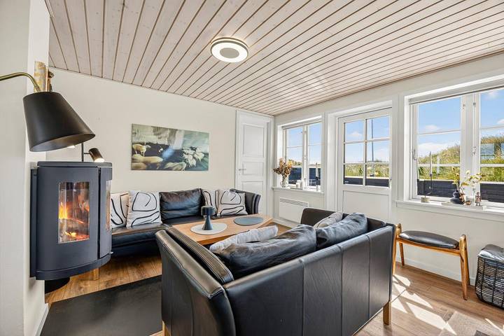 Ferienhaus für 4 Personen, mit Balkon/Terrasse und Terrasse sowie Ausblick in Blavand - 4