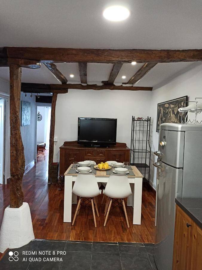Apartamento entero, Antigua casa de pescadores con Garaje Privado in Laidatxu (Mundaka), Mundaka