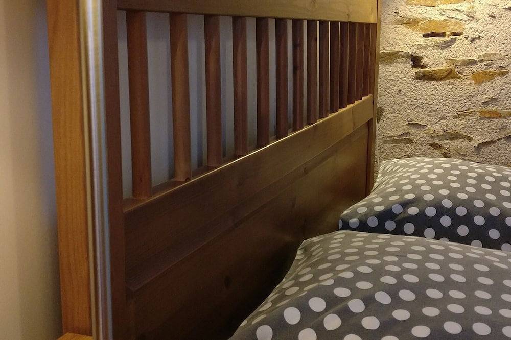 Apartamento entero, La Cour - Bonito apartamento tranquilo en el centro de la ciudad, estacionamiento gratuito in Angers, Valle del Loira