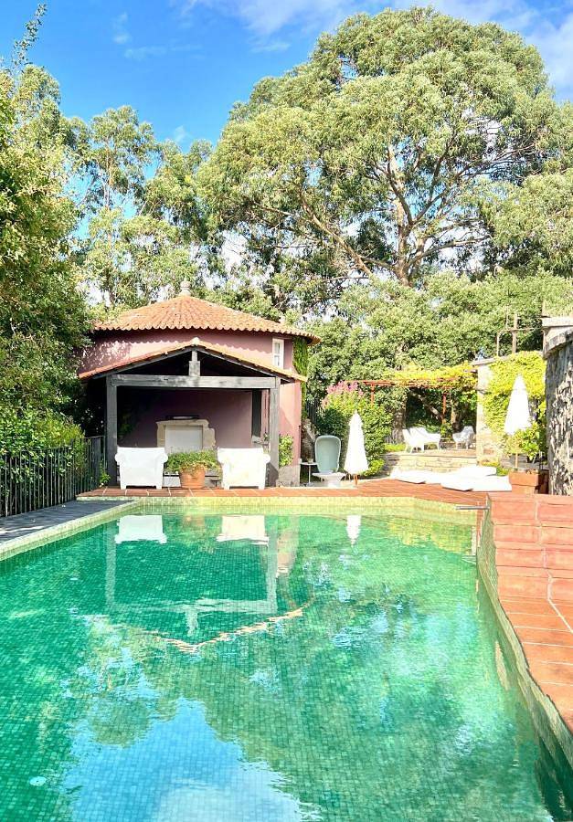 Apartamento para 2 personas, con jardín y piscina en Meis