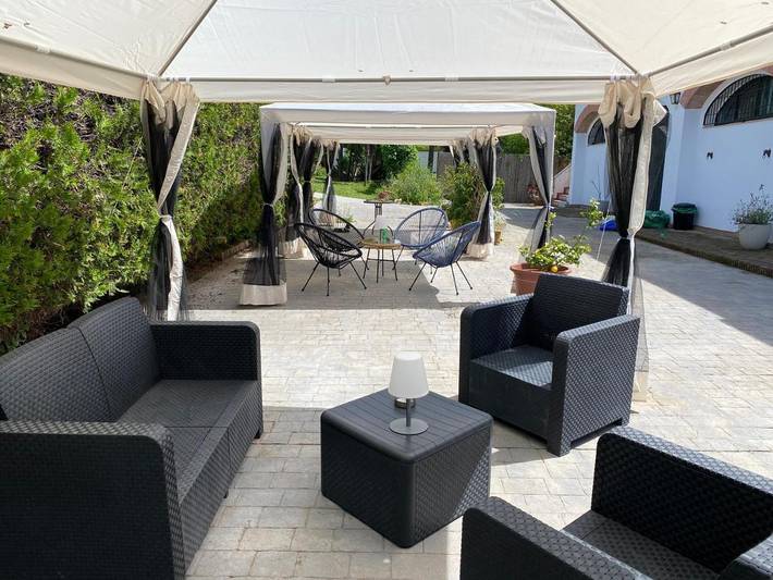 Hotel para 4 personas, con piscina y jardín, Se admiten mascotas en Provincia de Sevilla - 2