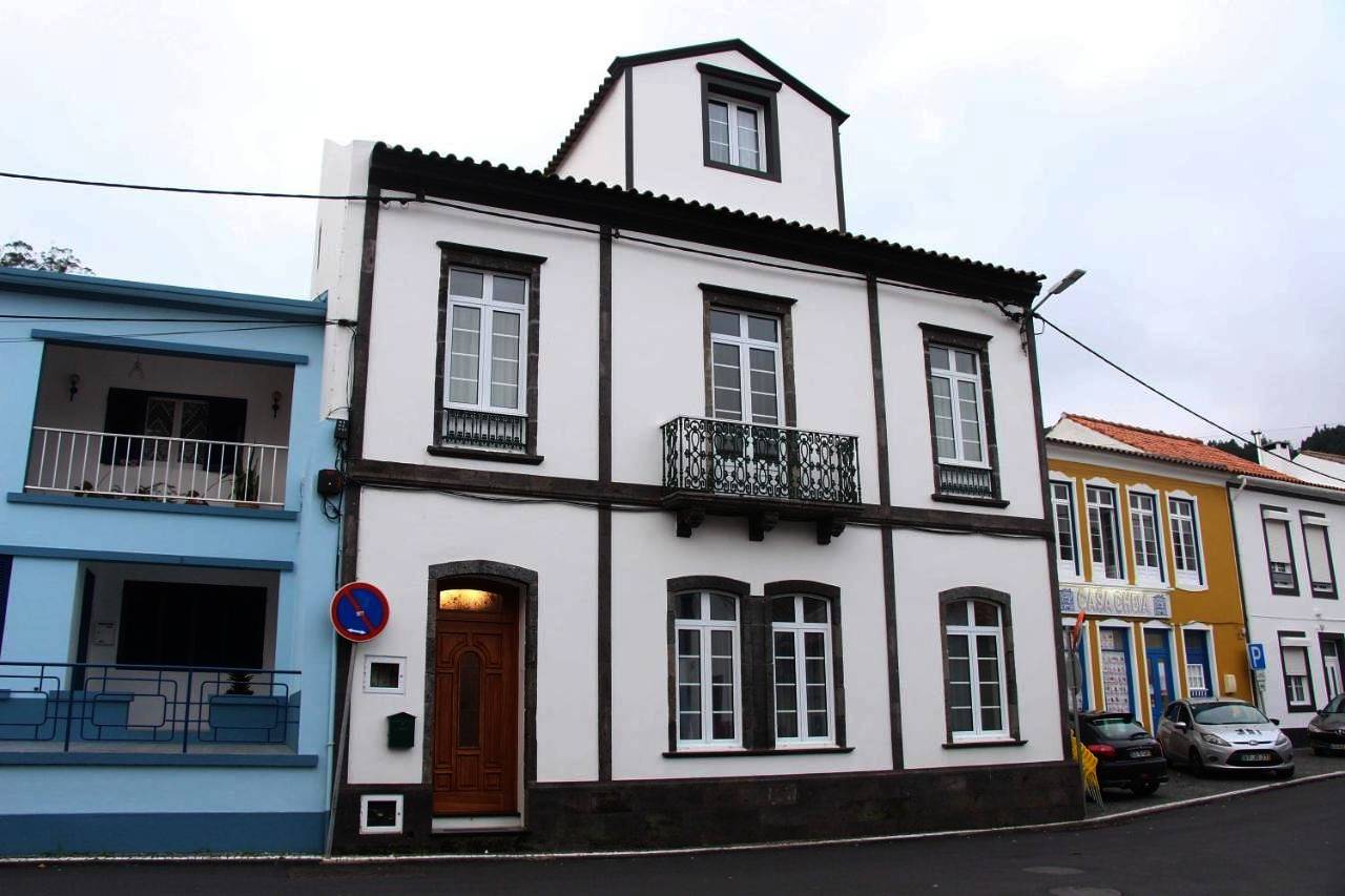Apartamento inteiro, Two-Bedroom Apartment in São Miguel Island, Furnas