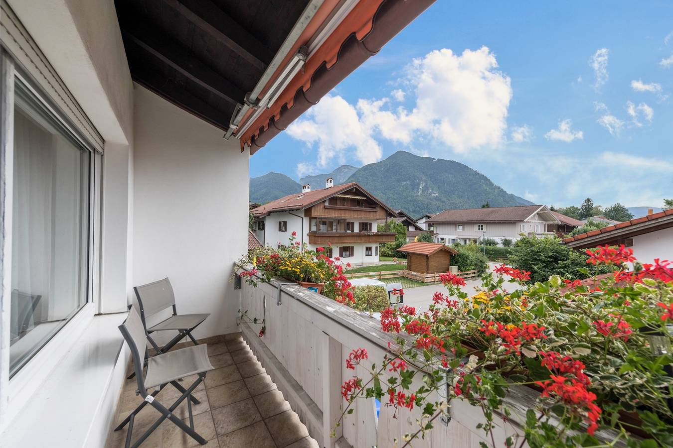 Appartamento intero, Accogliente appartamento per le vacanze "Schild" con giardino e vista sulle montagne in Grassau, Chiemsee