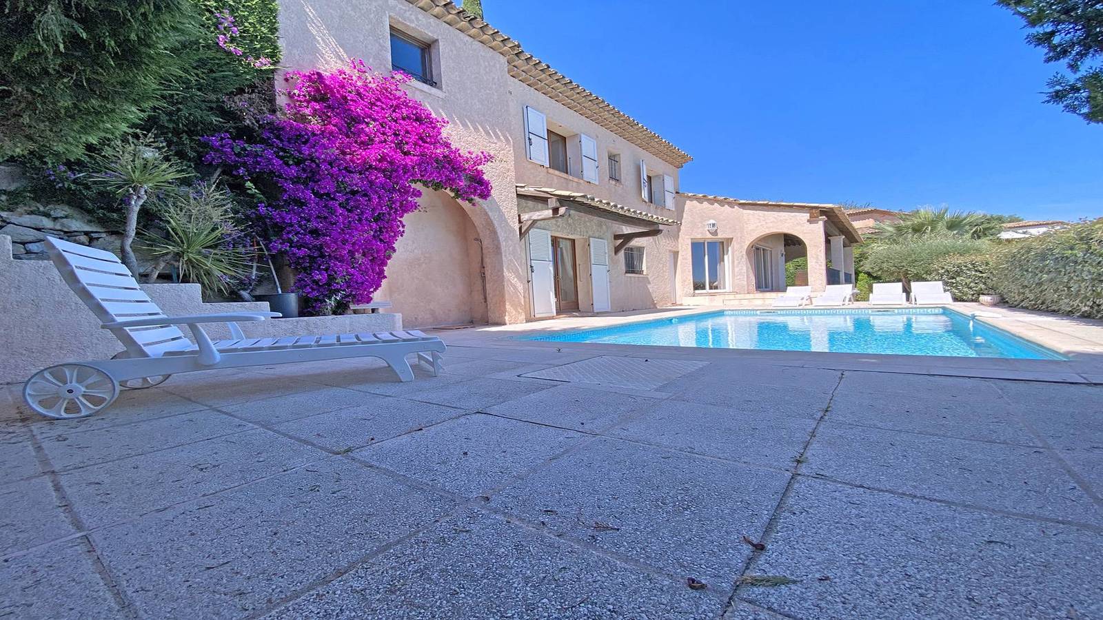 Appartement de vacances entier, Villa 8 personnes - Piscine privée - Vue mer - Wifi - Climatisation - Sainte Maxime in Sainte-Maxime, Côte méditerranéenne (France)