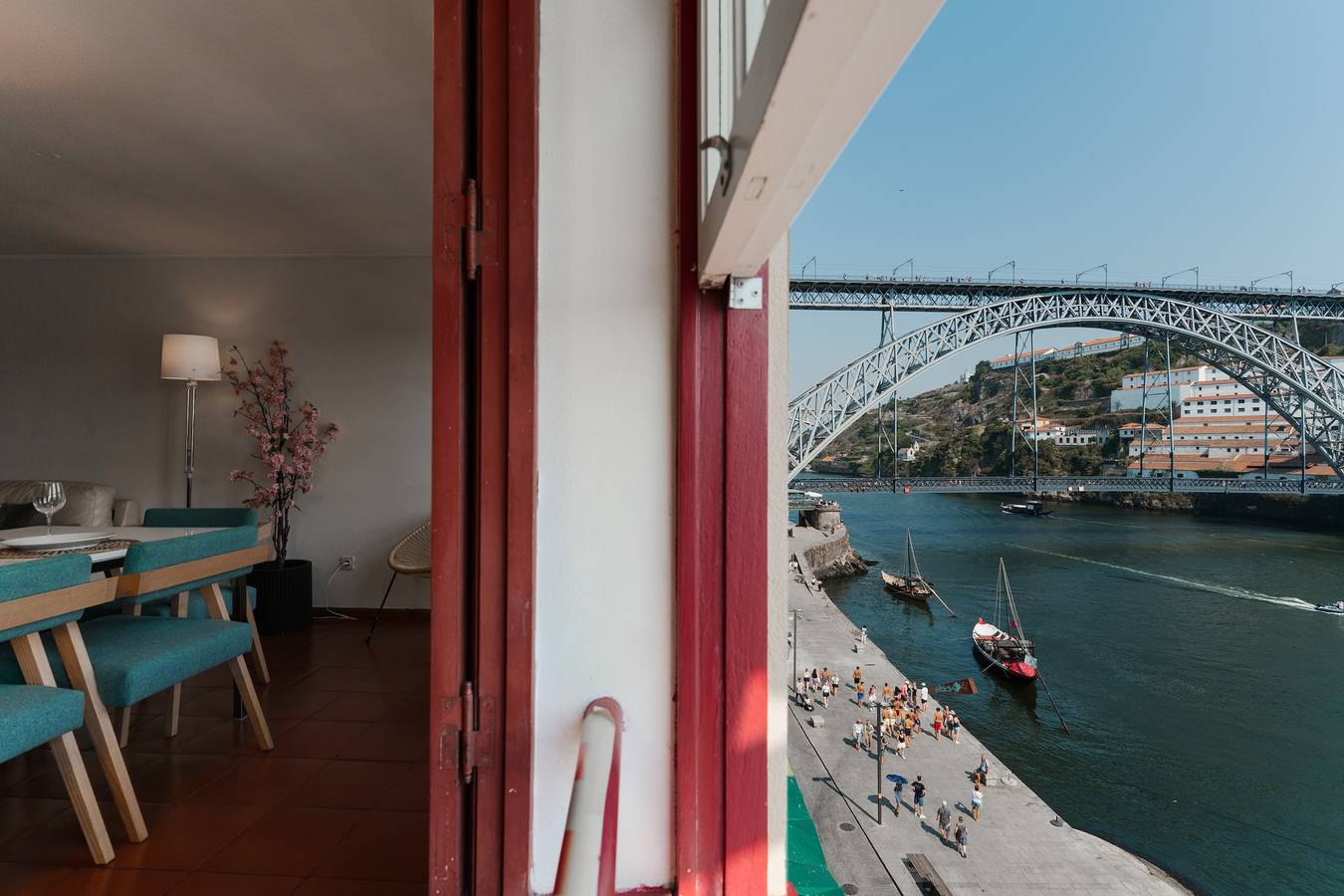 Hel lejlighed, Apartment 'C 2 Quartos Vista Rio' with Wi-Fi and Air Conditioning in Sé (Porto), Porto