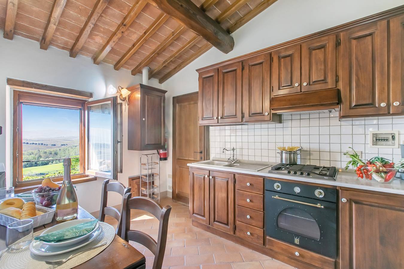 Appartamento intero, La Pieve Di San Martino - Apt Fiordaliso in Lano, Colle di Val d'Elsa