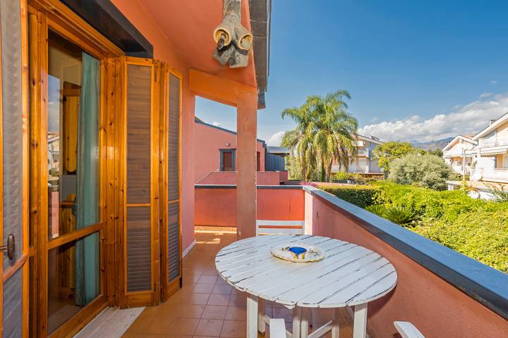 Ferienwohnung für 5 Personen, mit Garten, kinderfreundlich in Giardini-Naxos - 2