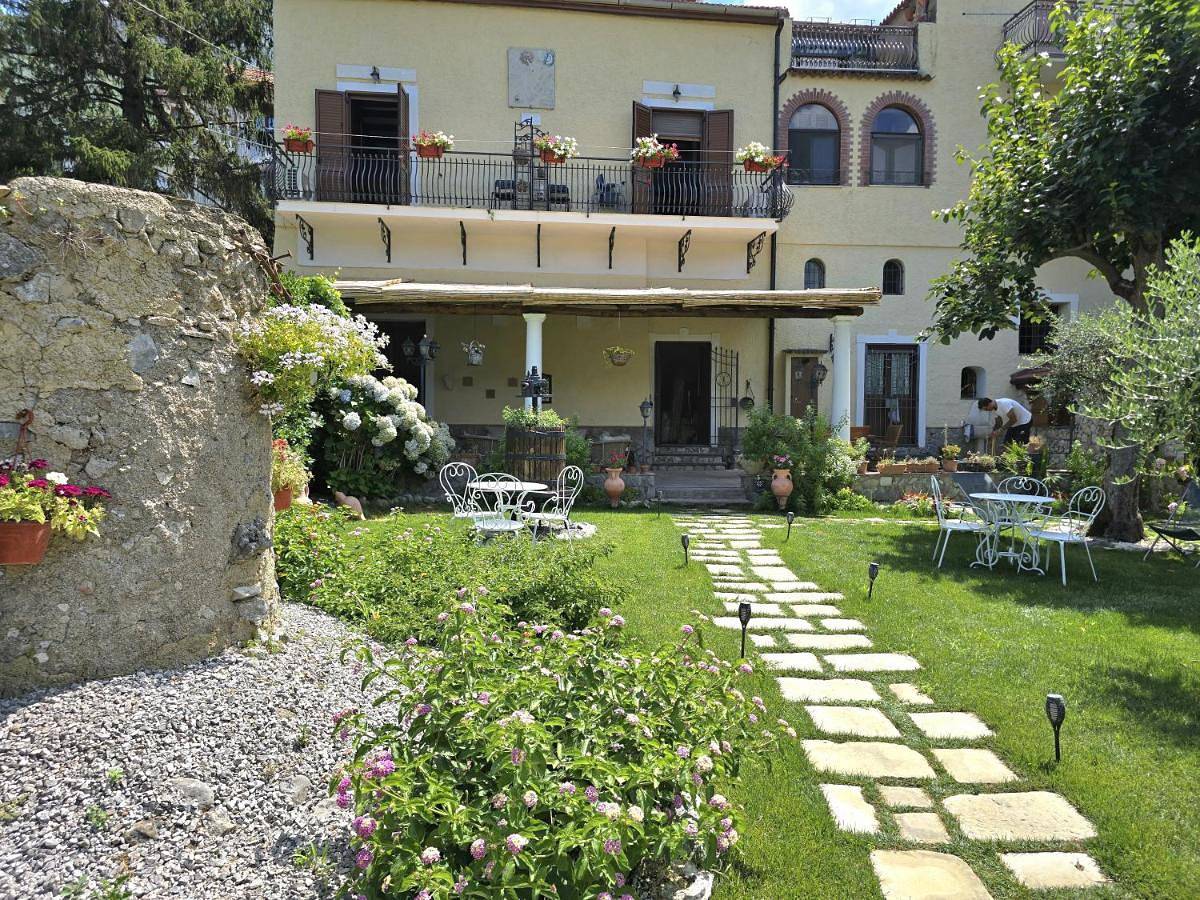 Tramonti Divini - Amalfi Coast Country House in Tramonti, Monti Lattari