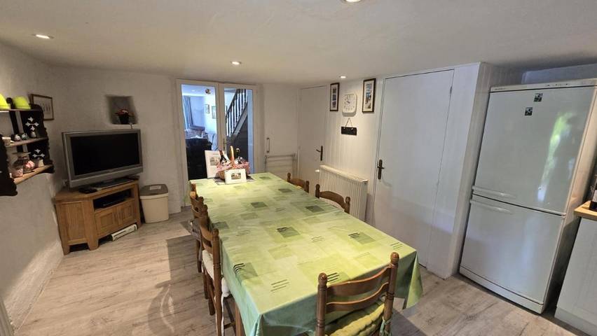 Location de vacances pour 9 personnes, avec terrasse à Guillac - 3
