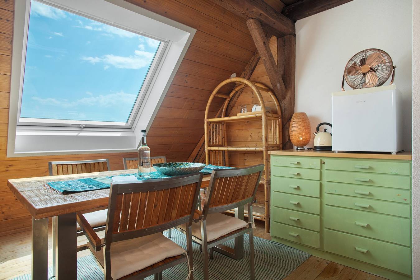Ganze Wohnung, Apartment Seeblick Immenstaad mit Gemeinschaftsterrasse und Wlan in Kippenhausen, Immenstaad am Bodensee