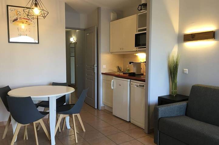 Appartement de vacances pour 4 personnes, avec balcon et piscine