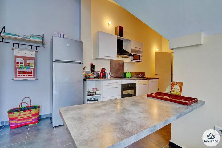 Gîte pour 4 personnes, avec terrasse dans Plage de Saint-Leu - 3