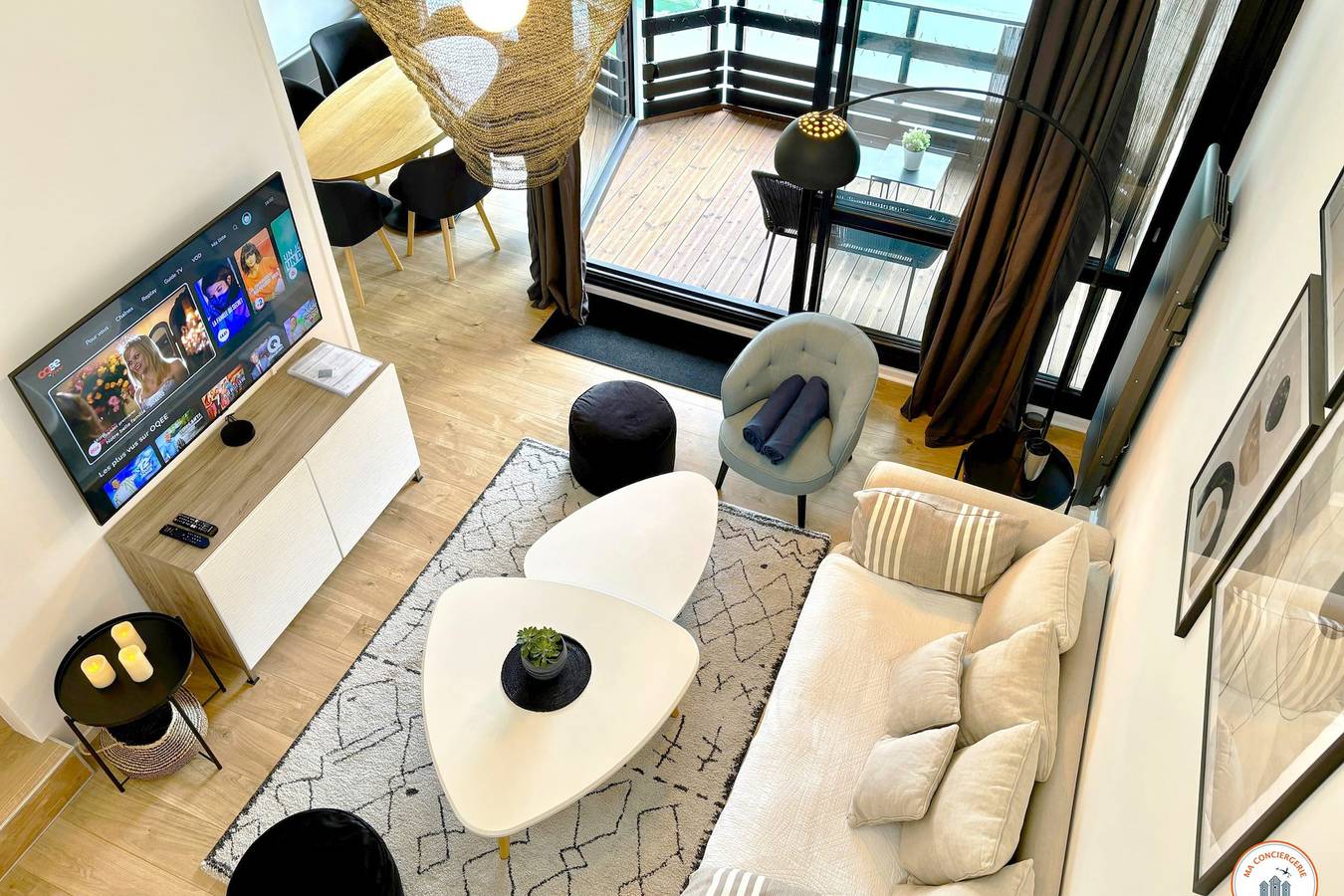 Appartement entier, ⚪ Le White Pearl - Terrasse, Vue Marina in Deauville, Région de Lisieux