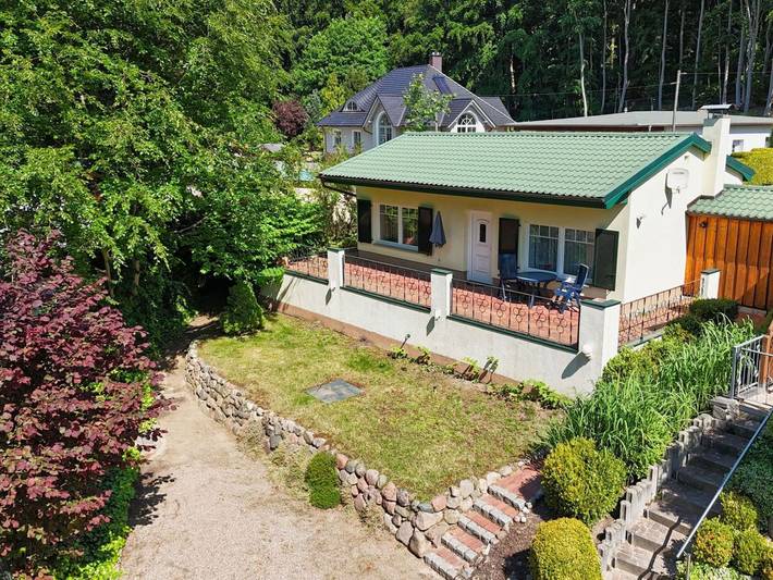 Ferienhaus für 4 Personen, mit Terrasse und Garten in Sellin