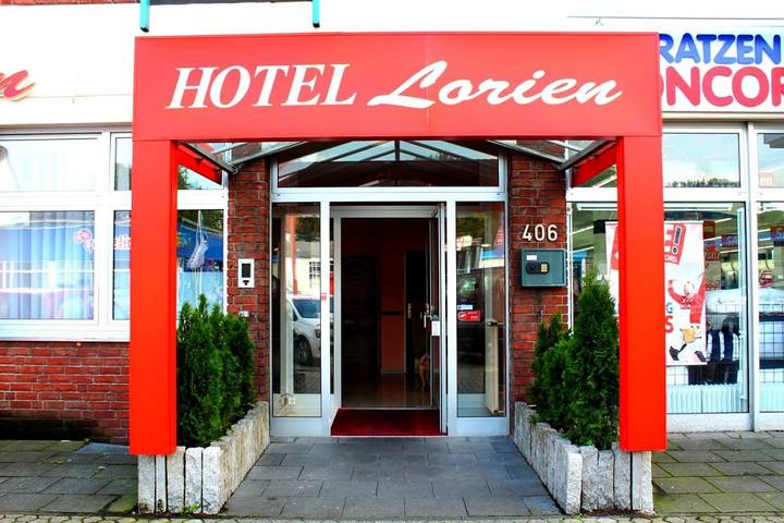 Hotel für 4 Personen, mit Terrasse in Mülheim Köln