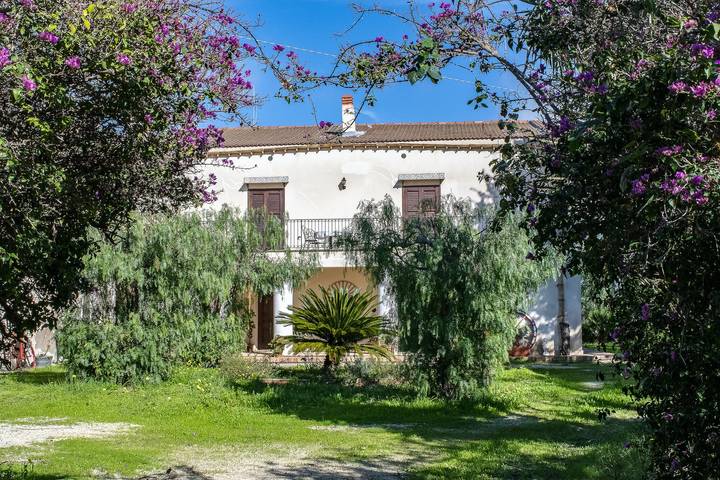 Casa vacanza per 9 persone, con giardino in Sciacca