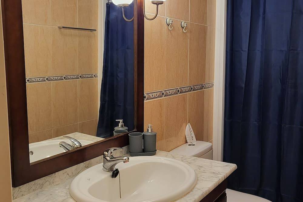 Ganze Wohnung, Beautiful low house with private naturist garden! in Playas de Vera, Vera