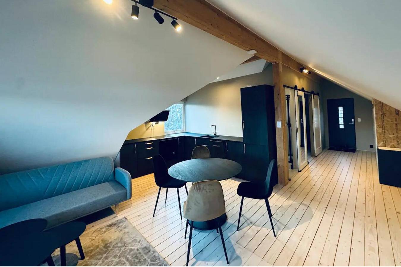 Ganze Ferienwohnung, Ferienwohnung für 4 Personen mit Garten in Hadsel