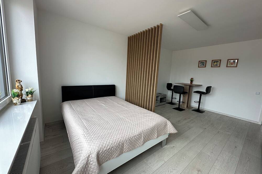 Ganze Wohnung, Komfort Ferienwohnung Neubau Merzig in Merzig, Saar-Nahe-Bergland