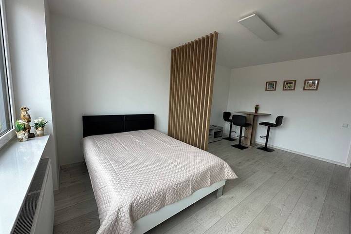 Ganze Wohnung, Komfort Ferienwohnung Neubau Merzig in Merzig, Saar-Nahe-Bergland