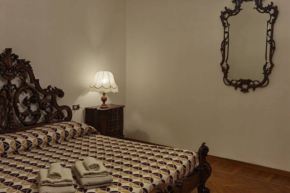 Affascinante palazzo storico tra lago e montagna in Cerete, Prealpi Bergamasche Orientali