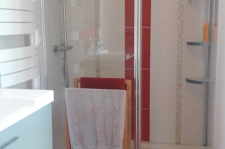 Gîte pour 3 personnes, avec balcon à Audierne - 4