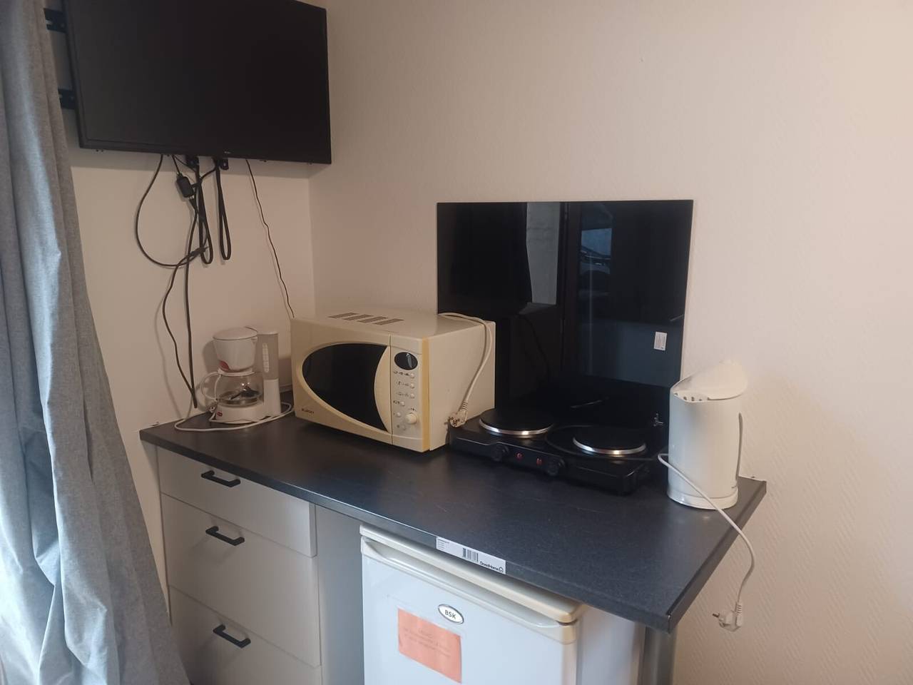 Ferienhaus „Maison 2 Personen“ mit Gemeinschaftspool und Klimaanlage gegen Gebühr in Calviac-en-Périgord, Périgord Noir