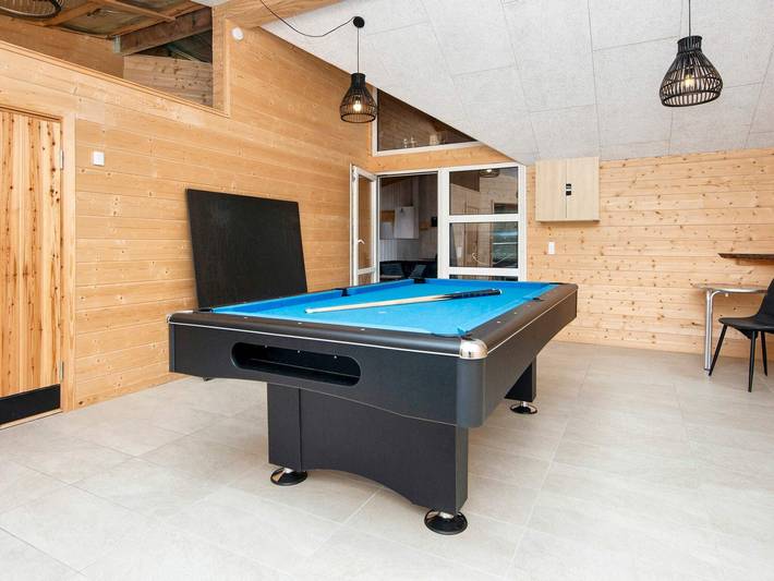 Ferienhaus für 8 Personen, mit Sauna und Whirlpool sowie Terrasse und Pool, kinderfreundlich in Lyngsbæk Strand - 3