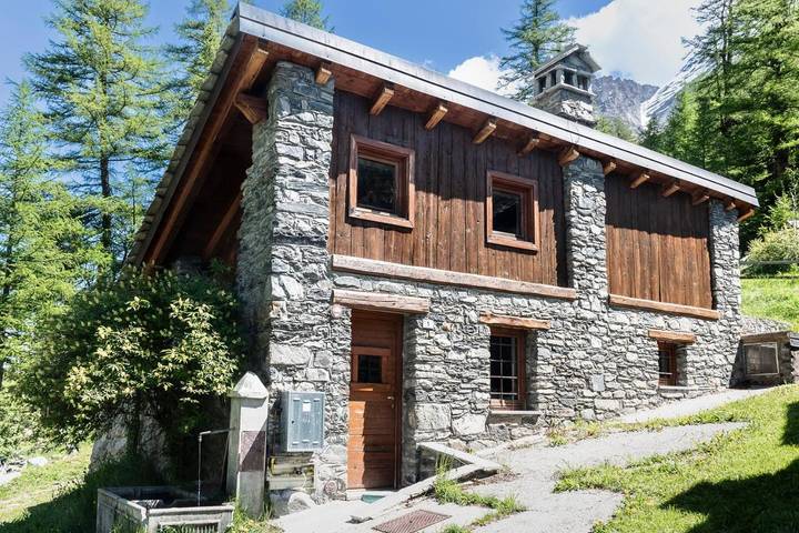 Gîte pour 4 personnes, avec Jardin à Rhêmes-Notre-Dame