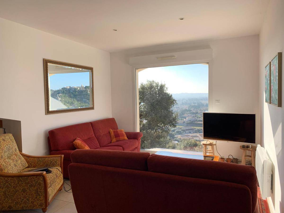 Double Room in Rochefort-du-Gard, Région de Nîmes