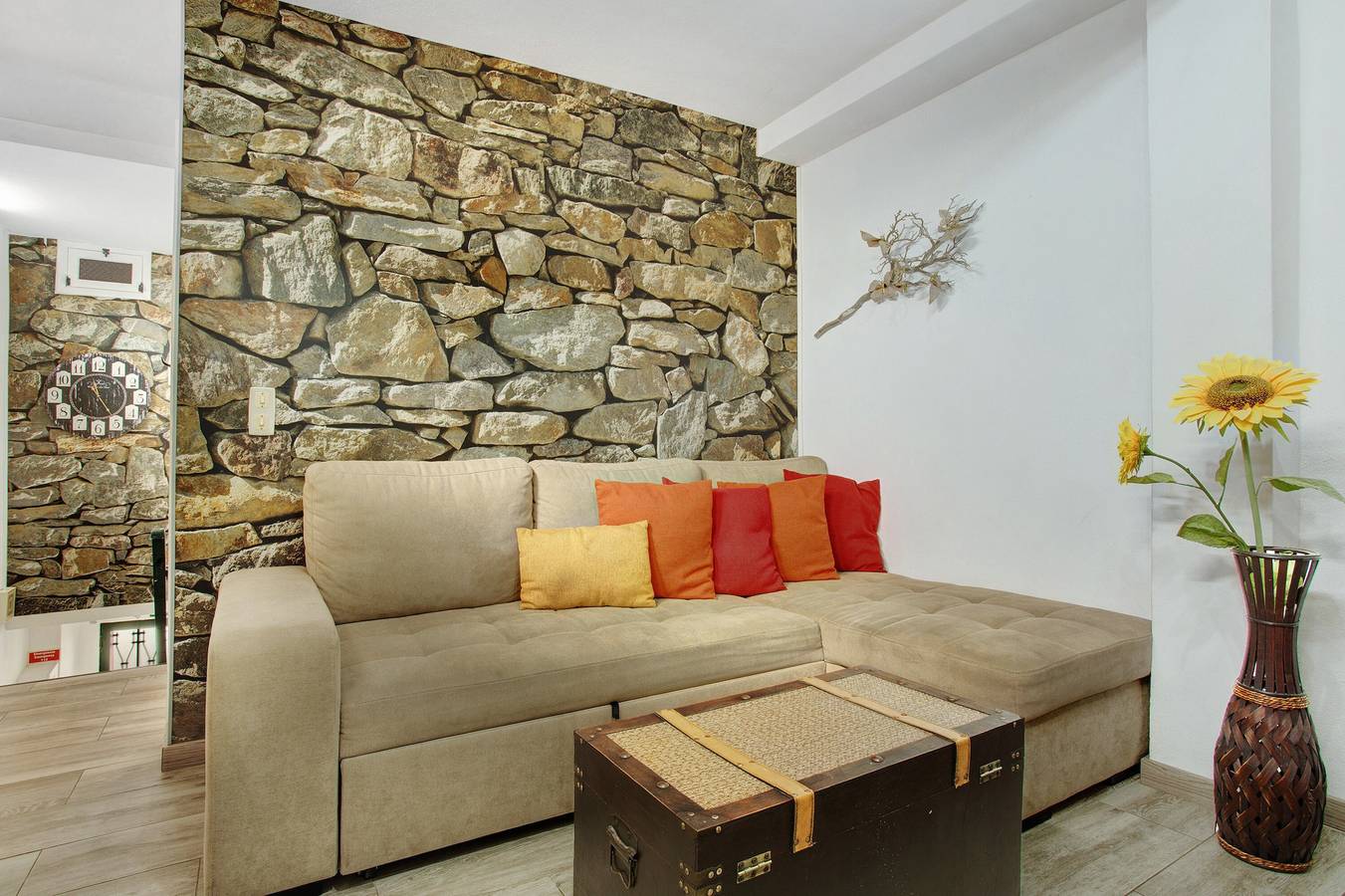 Appartamento intero, Appartamento 'Host Albina' con terrazza privata, Wi-Fi e aria condizionata in Funchal (Sé), Madeira