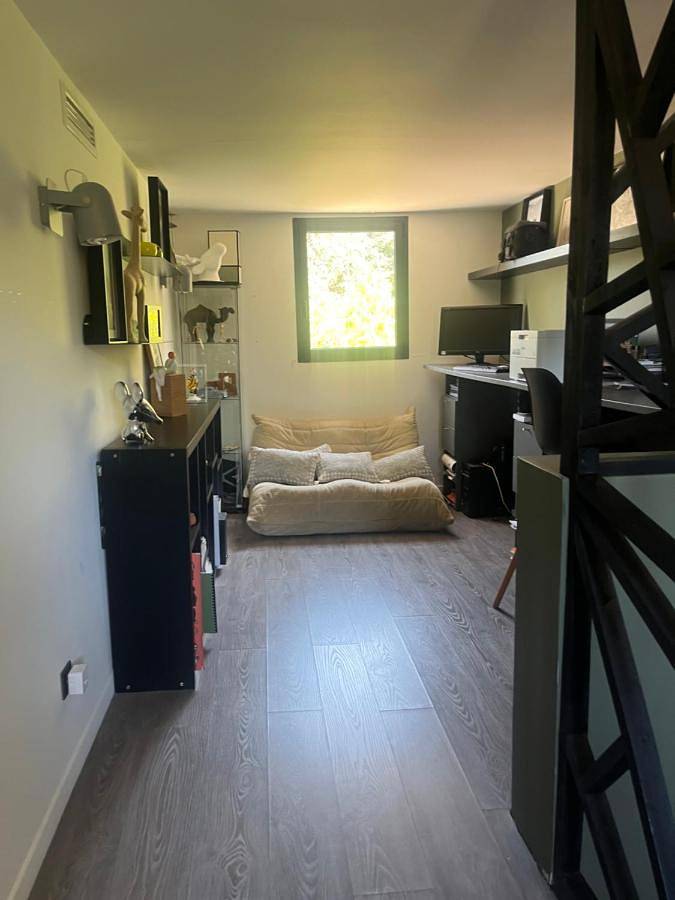 Location de vacances pour 2 personnes, avec piscine ainsi que jardin et vue à Meyreuil - 3