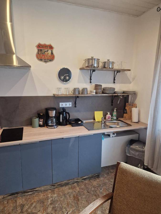 Ganze Wohnung, One-Bedroom Apartment in Münchberg, Landkreis Hof