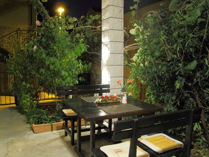 Gîte pour 3 personnes, avec terrasse à Cavtat