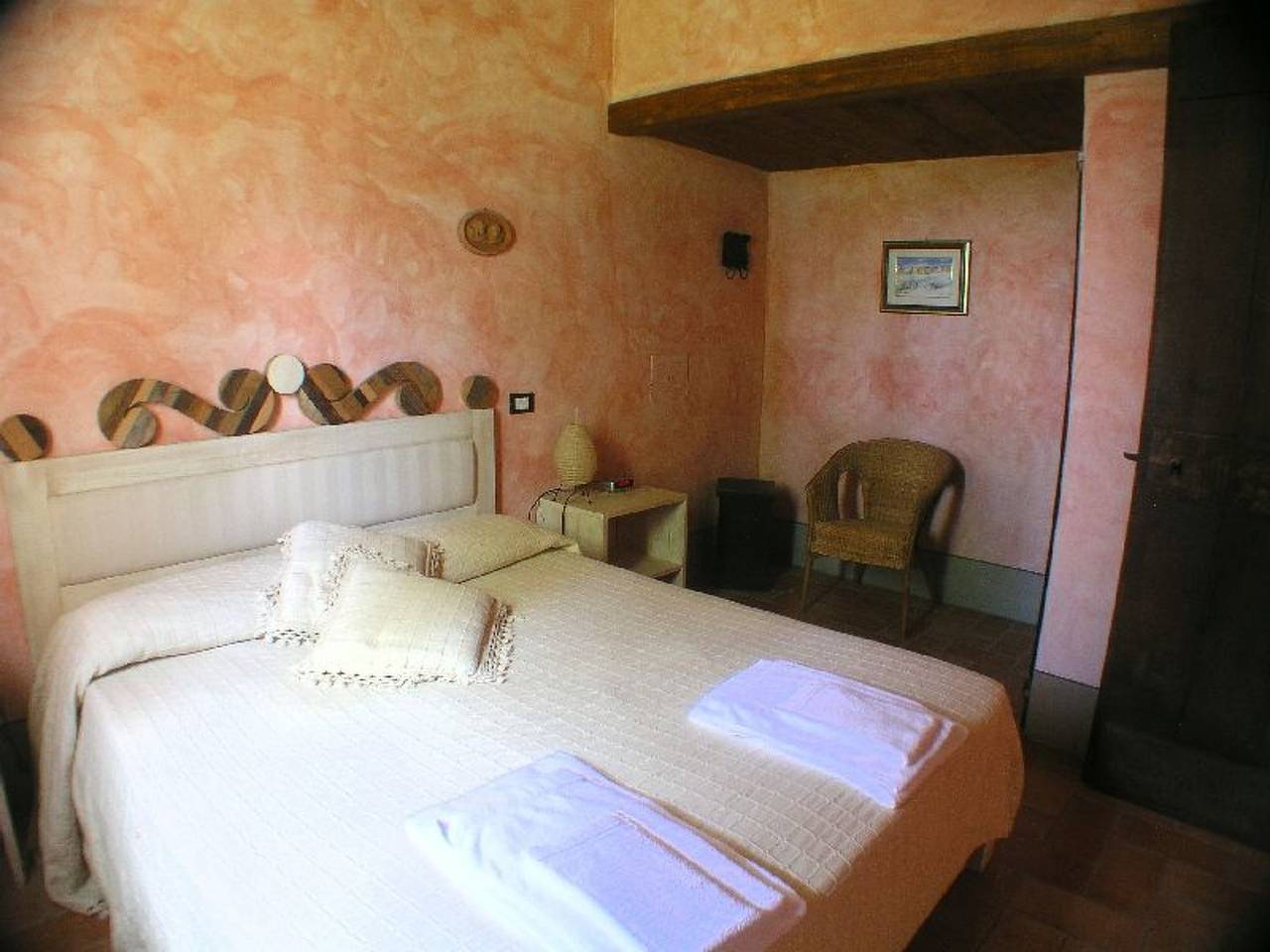 Ganze Wohnung, Mit hoher Decke in der Wohnküche und eigener Laube in Monteleone d'Orvieto, Perugia Provinz