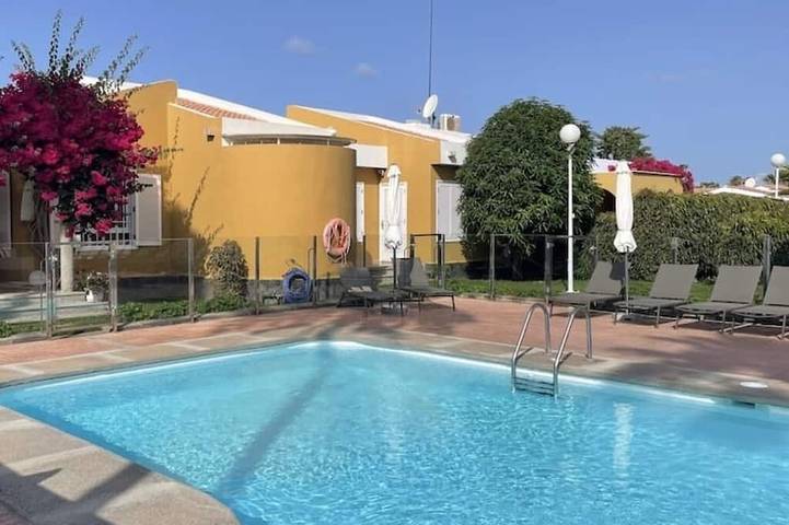 Ferienhaus für 4 Personen, mit Sauna und Terrasse sowie Garten und Pool auf Gran Canaria