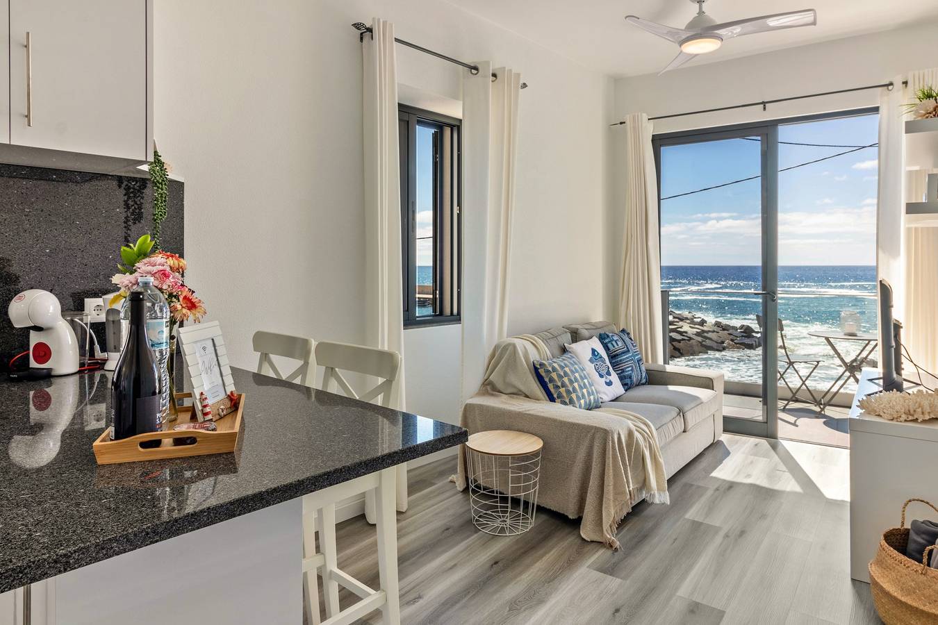 Vakantiehuis 'Casa Homem Do Mar' met zeezicht, balkon en Wi-Fi, foto 6