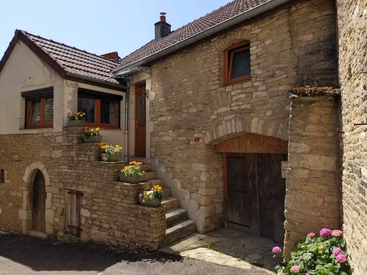 Gîte viticole à Saint-Aubin avec terrasse et parking in Saint-Aubin (Côte-d'Or), Région de Beaune
