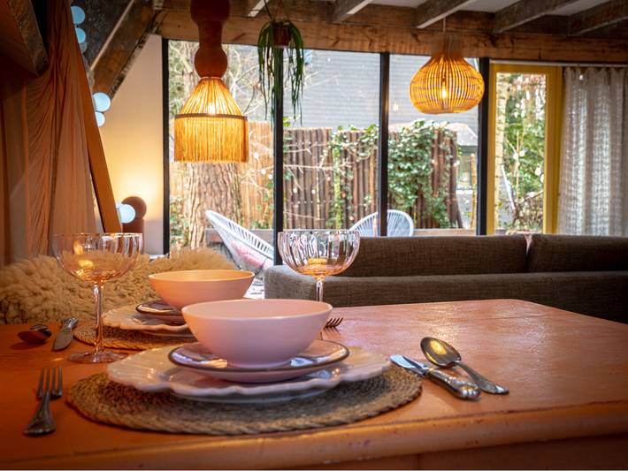 Location de vacances pour 4 personnes, avec terrasse et jardin à Lanaken