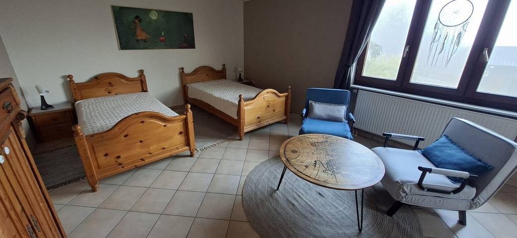 Große Ferienwohnung auf ruhigem Hof im Westerwald in Hövels, Altenkirchen & Umgebung