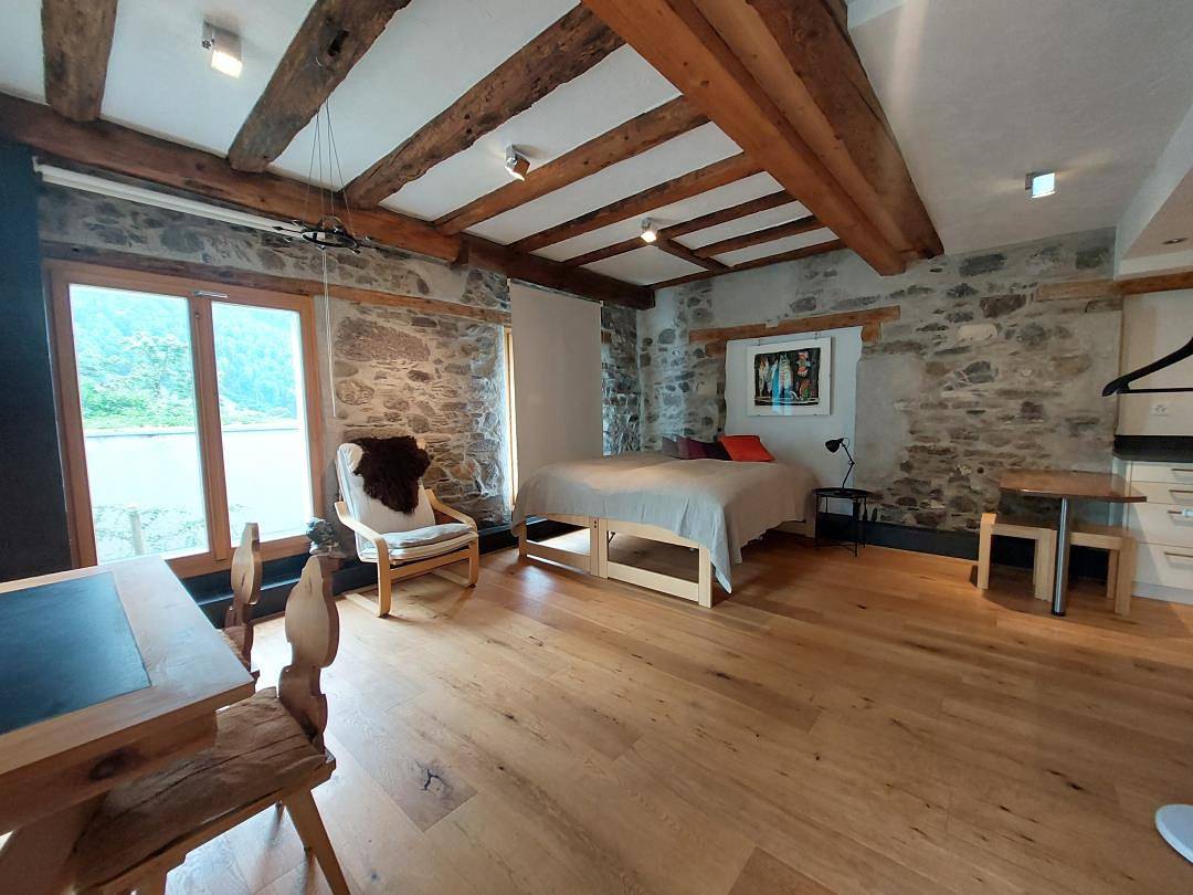 Ganze Wohnung, Revier im Bären-Quartier in Haslen GL, Glarus Süd