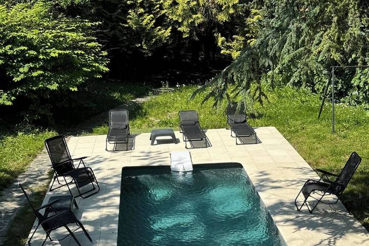 Location de vacances pour 11 personnes à La Ferté-Gaucher