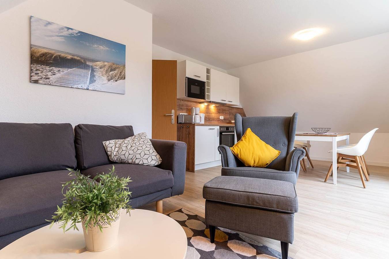Ganze Wohnung, Komplett renovierte 3-Zimmer Ferienwohnung "Strandaster" in St. Peter-Dorf in St. Peter-Ording, Eiderstedt