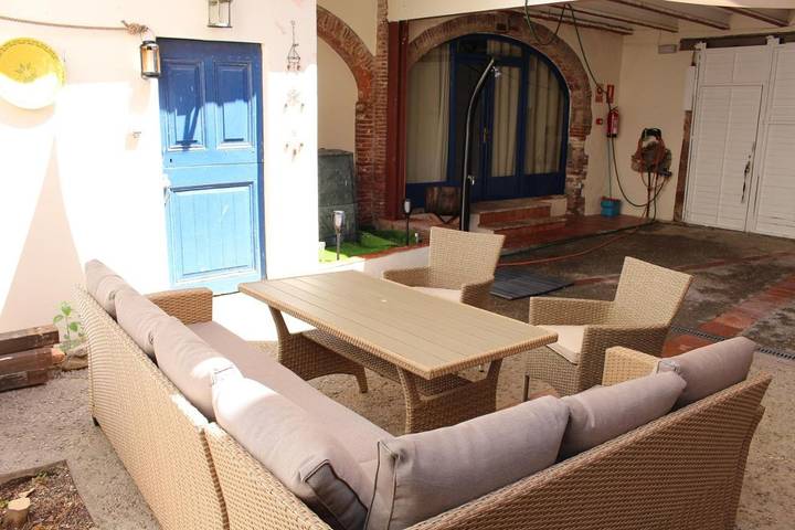 Casa rural para 15 personas, con Balcón además de Terraza y Jardín en Capmany - 3