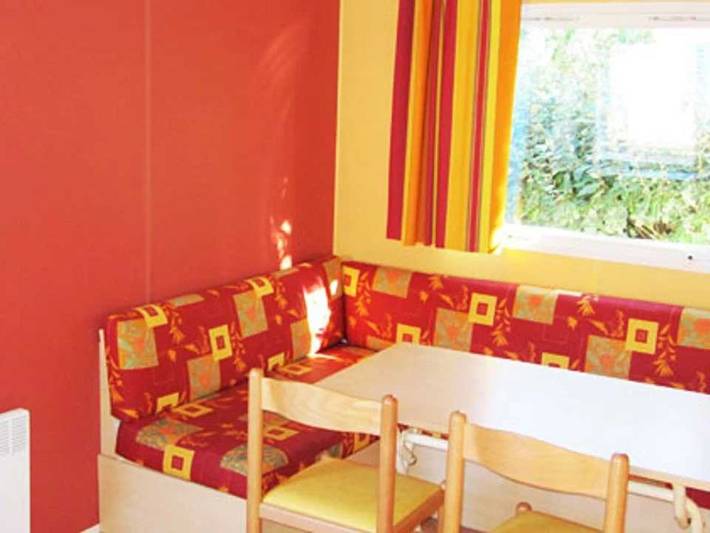 Wohnwagen für 4 Personen, mit Kinderpool in Grayan-et-l'Hôpital - 3