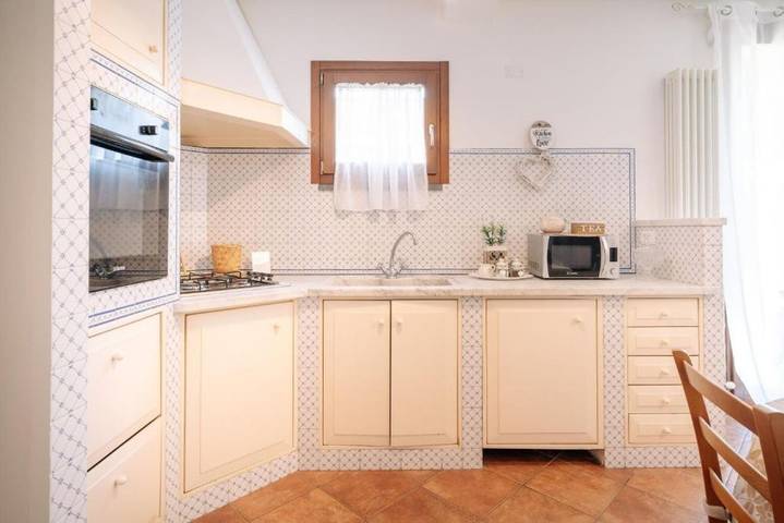 Ganze Wohnung, Ferienwohnung für 2 Personen mit Garten in Lucca, Lucca Provinz